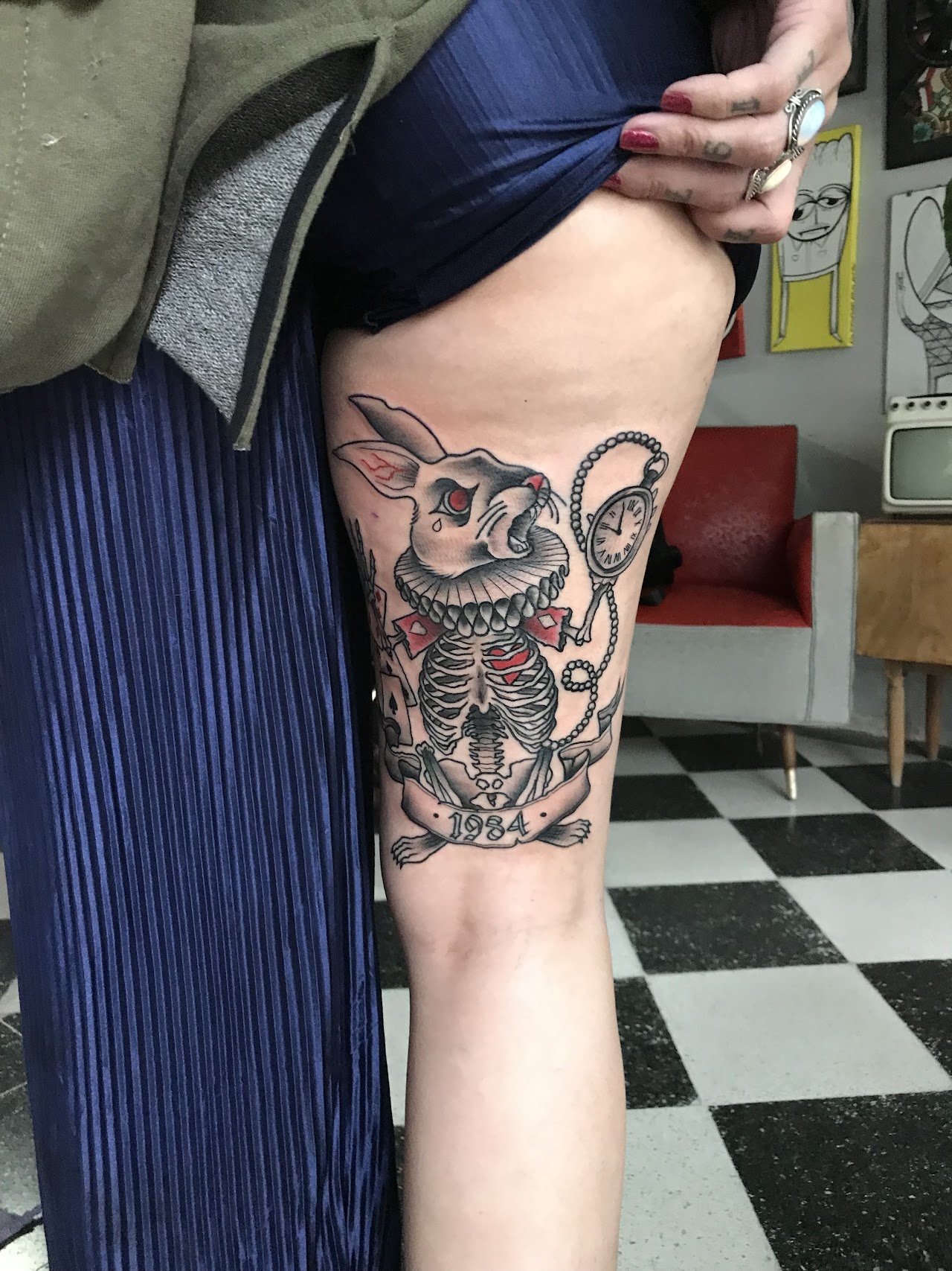 Master tattoo artist working at El Dorado studio